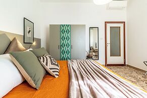 Colorful apartment in Riva di Reno