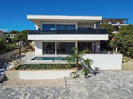 Villa Petra with Private pool