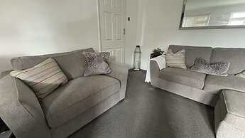 Romford Cozy Retreat