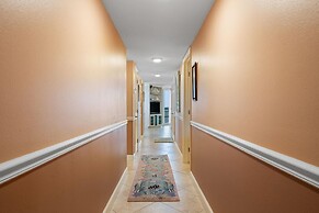 Seaspray Riverside 611