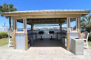 Seaspray Riverside 611