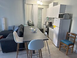 Marikes Beach Apartment