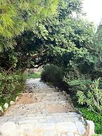 Marikes Beach Apartment