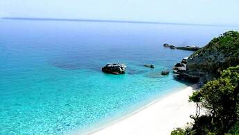 Meli Sea-view Cottage