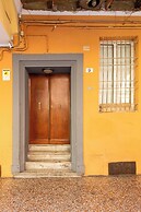 Modern Apartment with Mezzanine