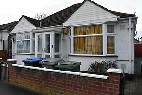 Charming Wembley Home Near Wembley Stadium