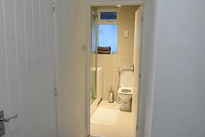 Charming Wembley Home Near Wembley Stadium