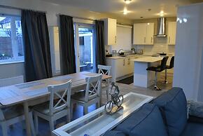 Charming Wembley Home Near Wembley Stadium