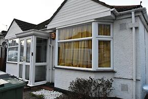 Charming Wembley Home Near Wembley Stadium