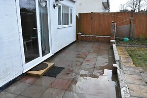 Charming Wembley Home Near Wembley Stadium