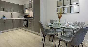 Ragan Court Apartments in Aldershot