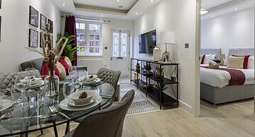 Ragan Court Apartments in Aldershot