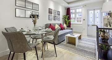 Ragan Court Apartments in Aldershot