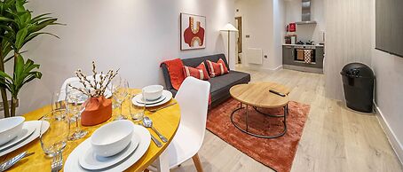 Ragan Court Apartments in Aldershot