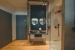 John & Will Silo-Hotel by Guldsmeden