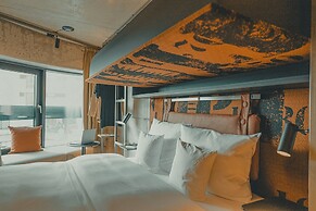 John & Will Silo-Hotel by Guldsmeden