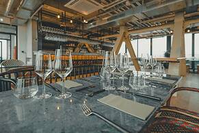 John & Will Silo-Hotel by Guldsmeden