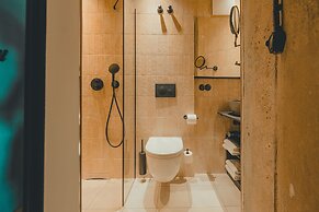 John & Will Silo-Hotel by Guldsmeden