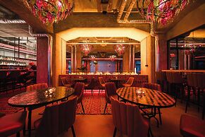 John & Will Silo-Hotel by Guldsmeden