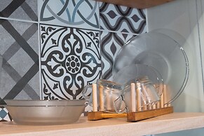 Niddo by Roots Rentals