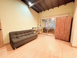 Niddo by Roots Rentals