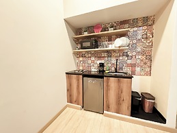 Niddo by Roots Rentals