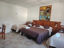 HOSTAL LOS CACTUS