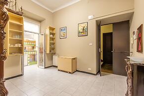 De Angelis Central House by Wonderful Italy