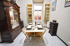 De Angelis Central House by Wonderful Italy