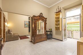 De Angelis Central House by Wonderful Italy