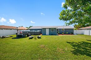 Paradise Haven- Amazing 4BR Oasis With Pool