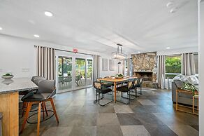 Court Haven Paradise: Your All-in-one Getaway