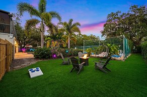 Court Haven Paradise: Your All-in-one Getaway