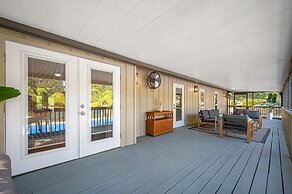 Court Haven Paradise: Your All-in-one Getaway