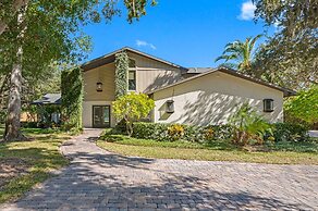 Court Haven Paradise: Your All-in-one Getaway