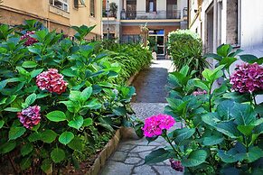 Vespucci Blue Apartment