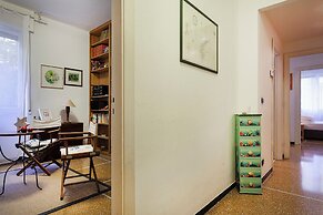 Vespucci Blue Apartment