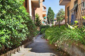 Vespucci Blue Apartment