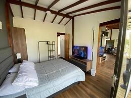 Country House Rest Relaxation Jacuzzi Bbq Large Green Areas