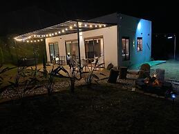 Country House Rest Relaxation Jacuzzi Bbq Large Green Areas