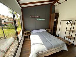 Country House Rest Relaxation Jacuzzi Bbq Large Green Areas