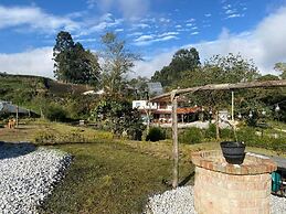 Country House Rest Relaxation Jacuzzi Bbq Large Green Areas