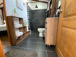 Country House Rest Relaxation Jacuzzi Bbq Large Green Areas