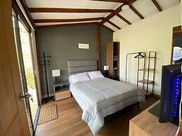 Country House Rest Relaxation Jacuzzi Bbq Large Green Areas