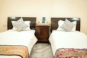 Urban Trippers Shamiyana Villa byArindam