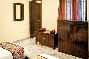 Urban Trippers Shamiyana Villa byArindam