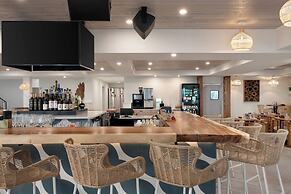 The Wave at Marblehead