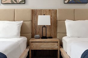 The Wave at Marblehead