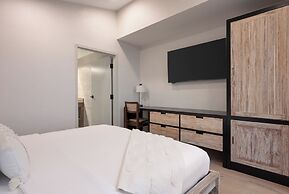 The Wave at Marblehead