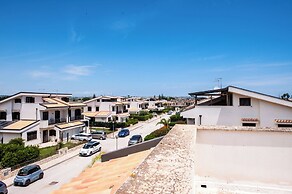 Casa Isola con Giardino